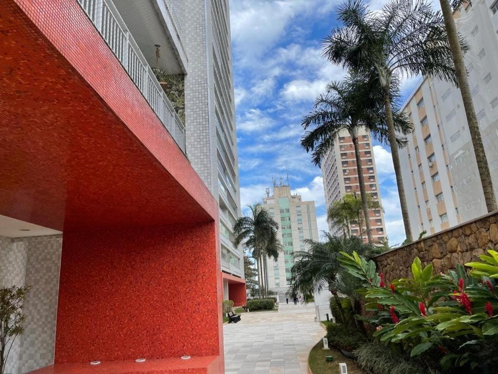 Lindo Apartamento A 50 Metros Da Praia Γκουαρούχα Εξωτερικό φωτογραφία
