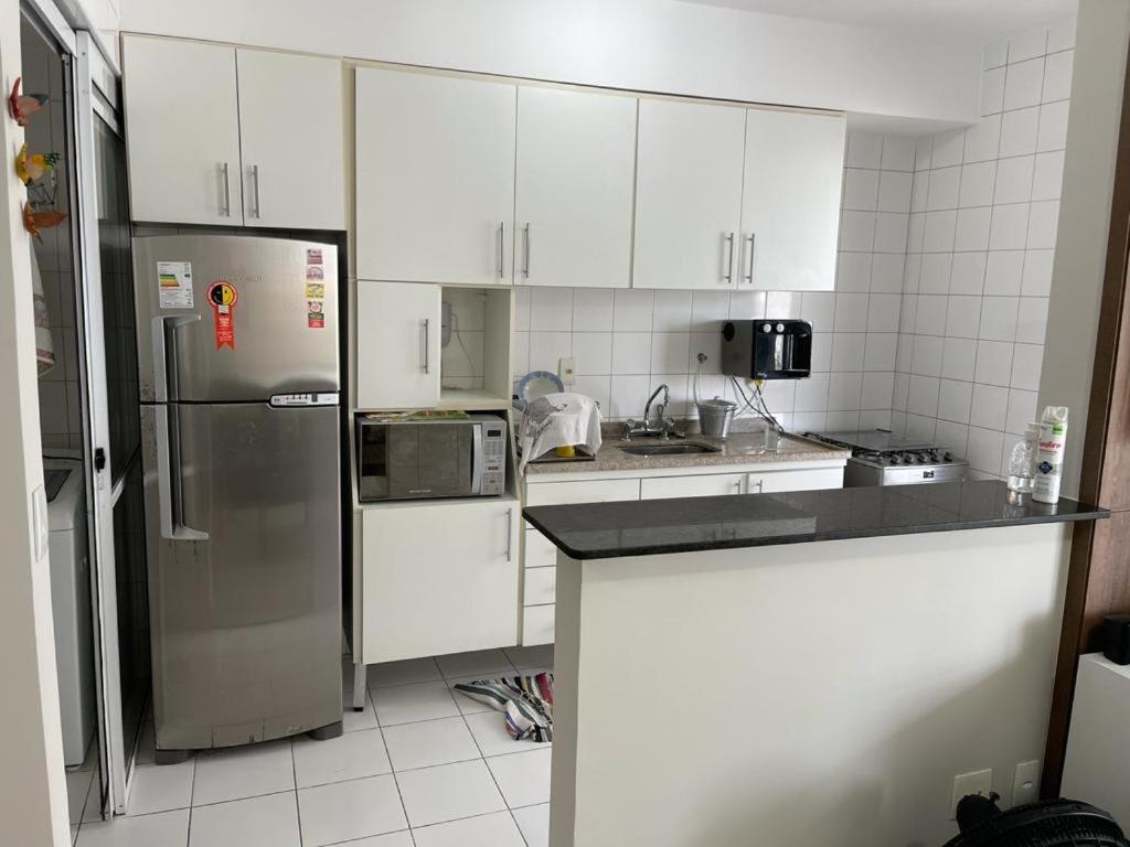 Lindo Apartamento A 50 Metros Da Praia Γκουαρούχα Εξωτερικό φωτογραφία