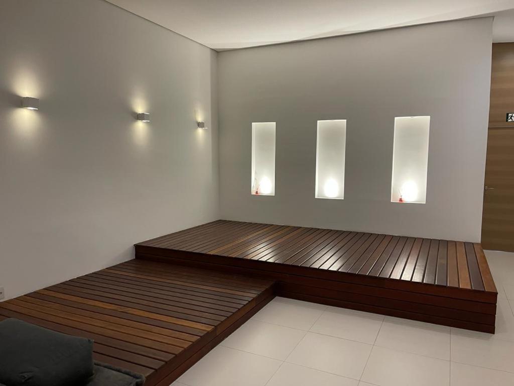 Lindo Apartamento A 50 Metros Da Praia Γκουαρούχα Εξωτερικό φωτογραφία